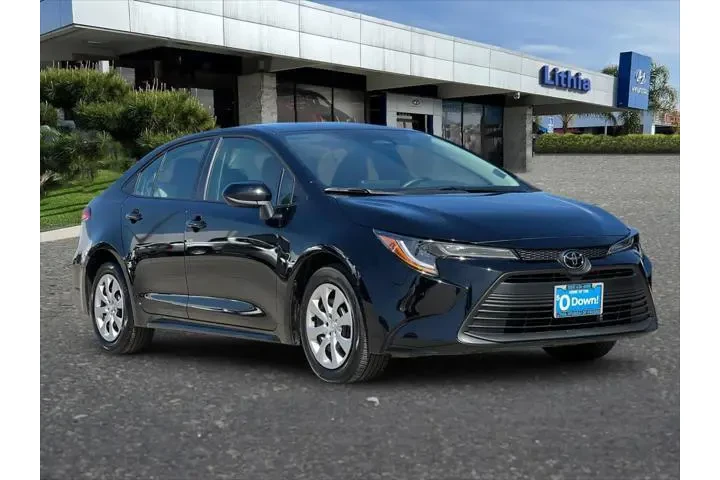 $23399 : Toyota Corolla 2026 LE 4dr S image 10
