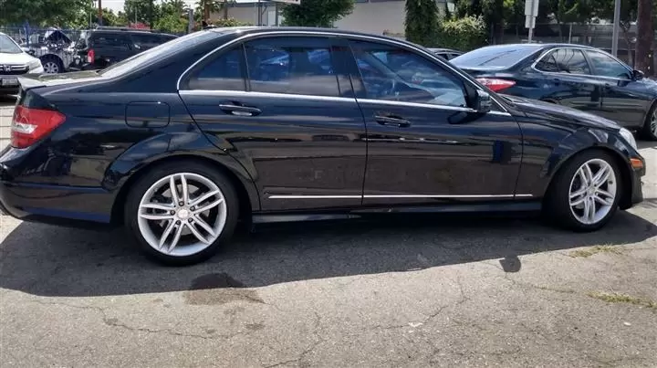 $4800 : 2012 Mercedes Benz C300 4Matic image 1