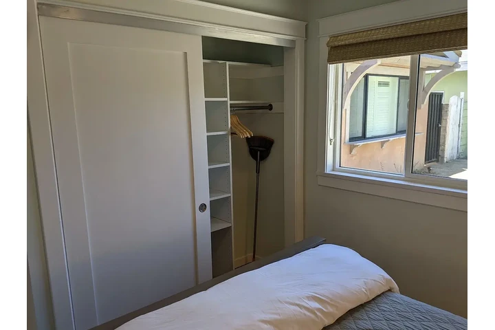 $1100 : 1/bed 1/bath house for rent image 7