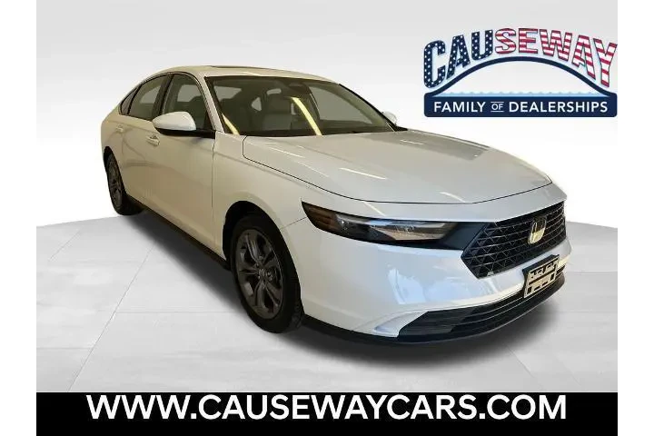 $25892 : Honda Accord 2024 EX 4dr Sed image 1