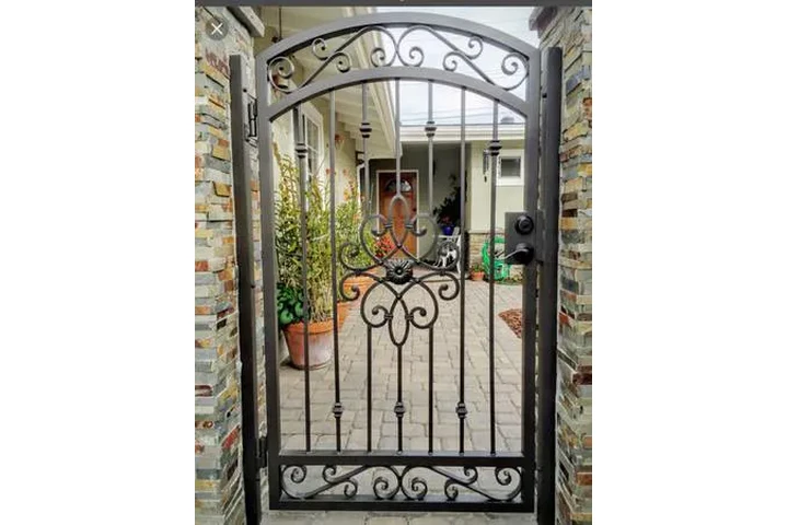 Amigo lron work. image 5