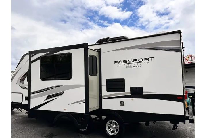 $16995 : 2018 Keystone RV Passport image 7