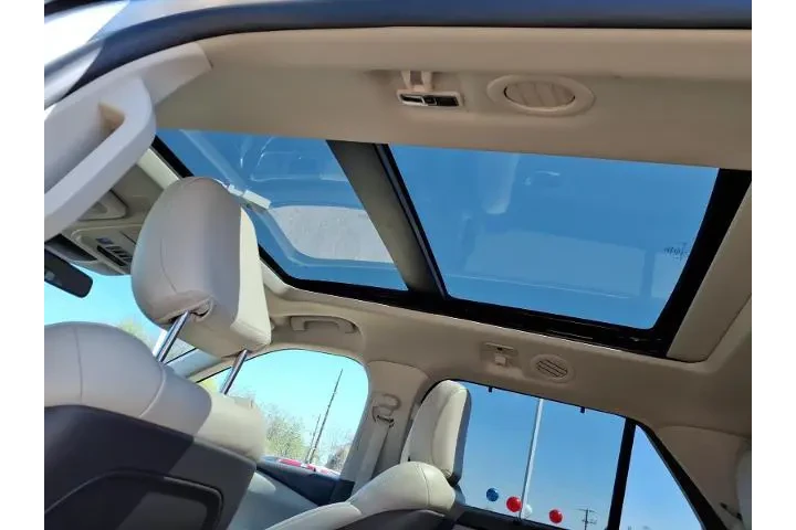 $29988 : Ford Explorer 2020 AWD Plati image 10