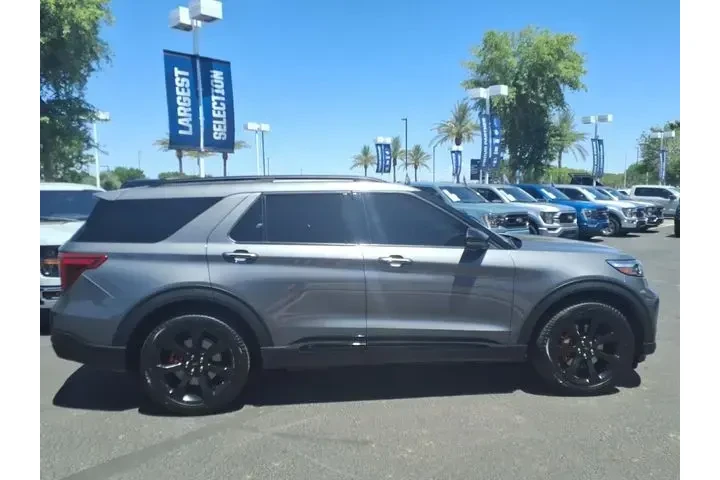 $39730 : Ford Explorer 2023 AWD ST 4d image 3