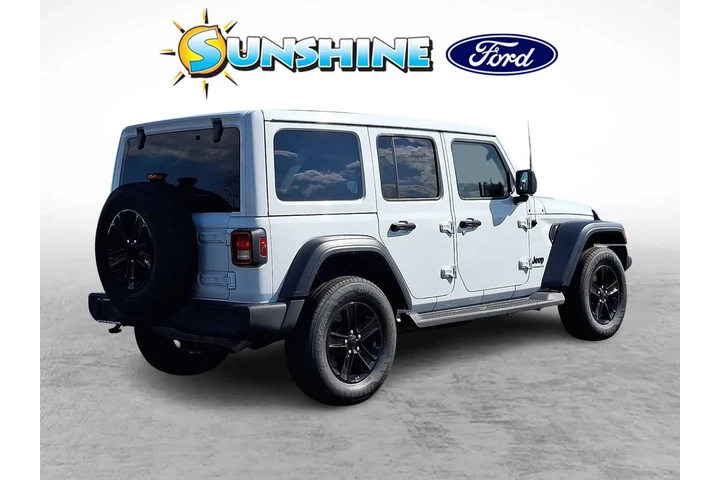 $33000 : Jeep Wrangler 2023 4x4 Sport image 6