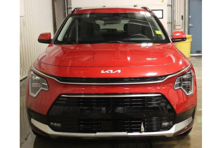 $37995 : Kia Niro 2023 SX Touring 4dr image 2