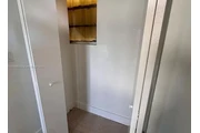 $1300 : For Rent in Miami Florida thumbnail