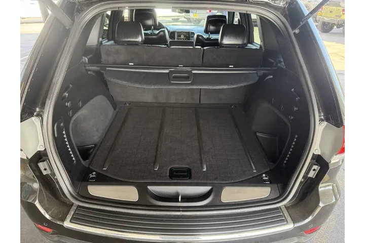 $14950 : 2015 Grand Cherokee Limited image 2