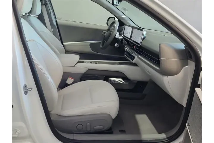 $29990 : Hyundai IONIQ 6 2023 AWD Lim image 7