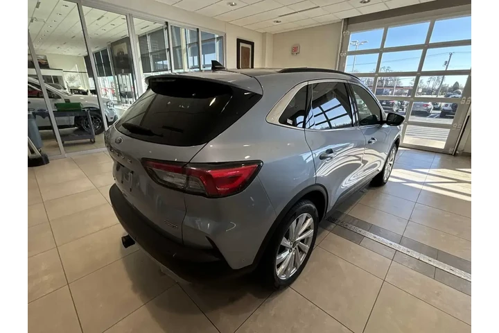 $27218 : Ford Escape Hybrid 2022 AWD image 3