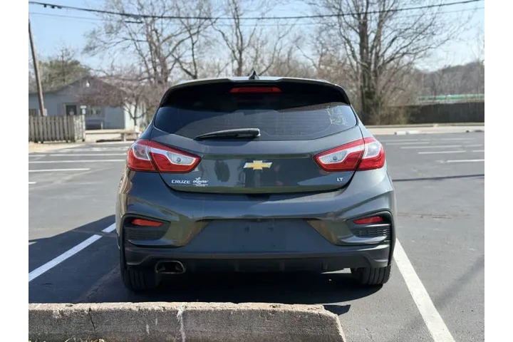 $7999 : 2017 Cruze LT Manual image 8