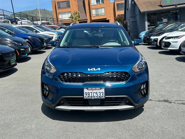 $23900 : Used 2022 Niro PHEV EX for sa image 2