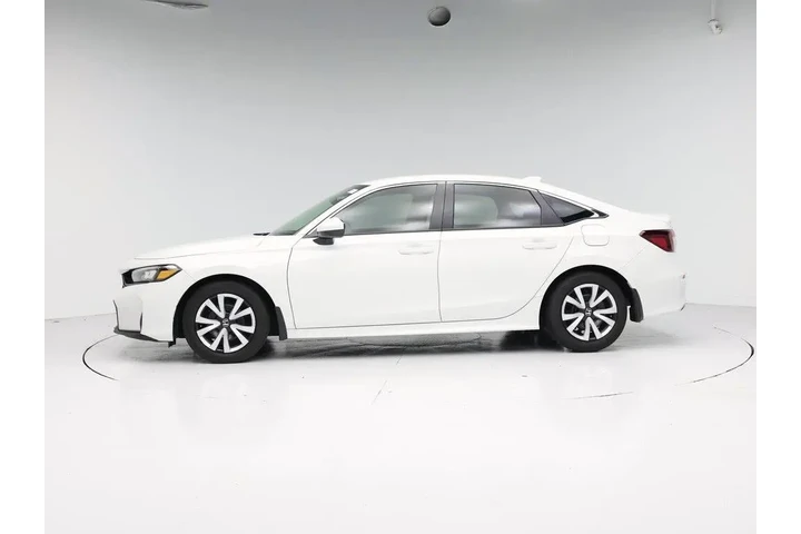 $24998 : Honda Civic 2026 LX 4dr Seda image 3