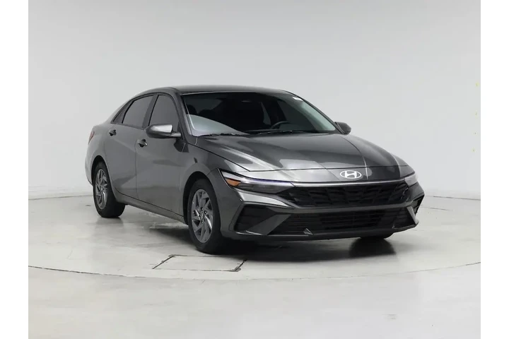 $20998 : Hyundai ELANTRA 2024 SEL 4dr image 1