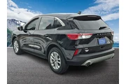 $20897 : Ford Escape 2022 SE 4dr SUV thumbnail