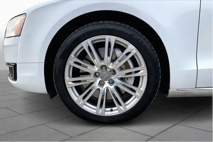 $22588 : Audi A8 L 2015 AWD 4.0T quat image 10