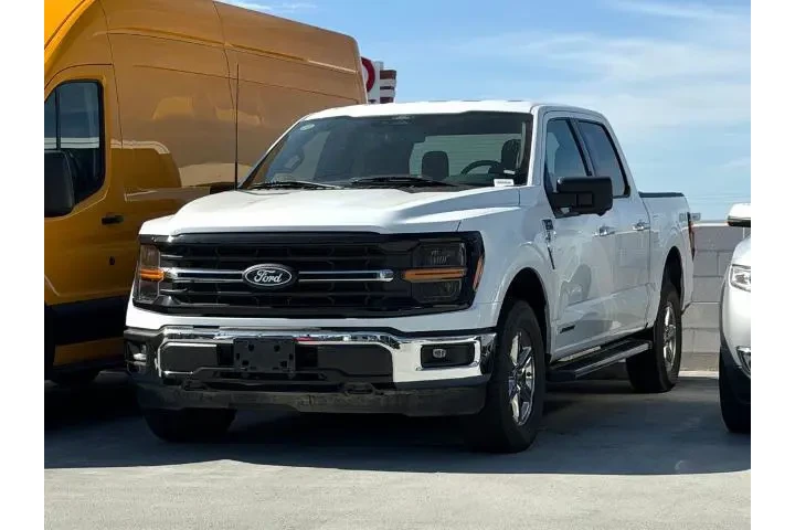 $39888 : Ford F-150 2024 4x4 XLT 4dr image 3