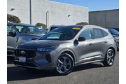 $21483 : Ford Escape 2023 ST-Line 4dr thumbnail