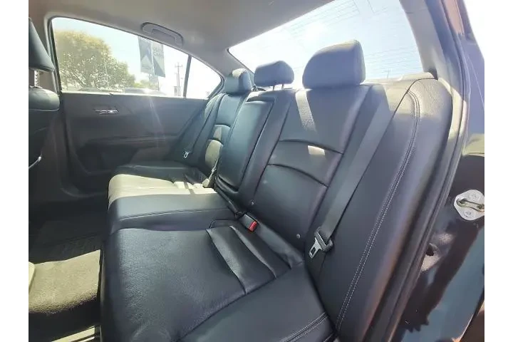 $16997 : Honda Accord 2015 EX-L V6 4d image 8