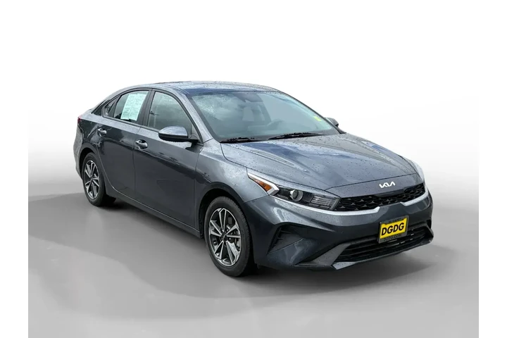 $16773 : Kia Forte 2024 LXS 4dr Sedan image 7