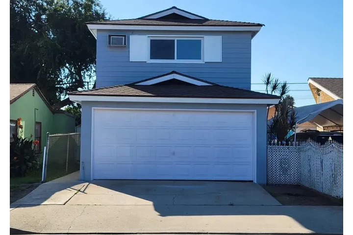 $2300 : 🏠Minutes from LAX✈ & SoFi🏟️ image 1