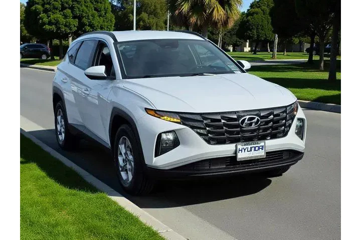 $21900 : Hyundai TUCSON 2024 AWD SEL image 4