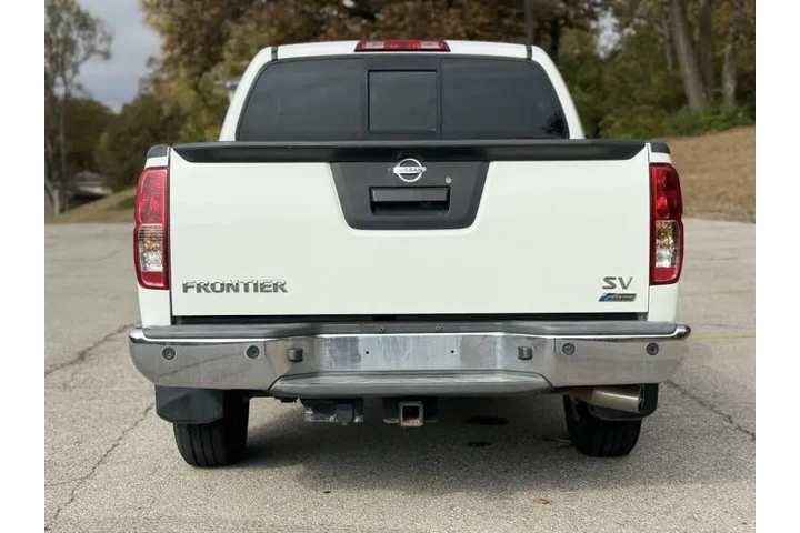 $11999 : 2019 Frontier SV image 8