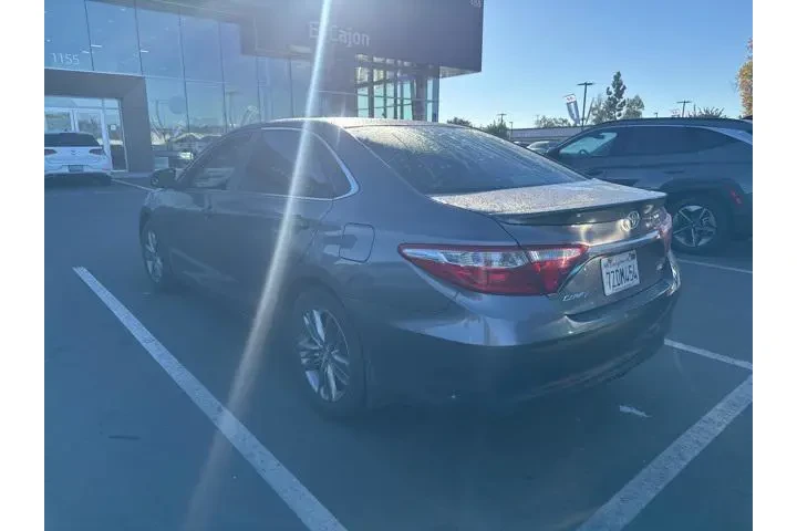$14500 : Toyota Camry 2017 SE 4dr Sed image 2