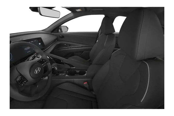 $29888 : Hyundai ELANTRA Hybrid 2025 image 4