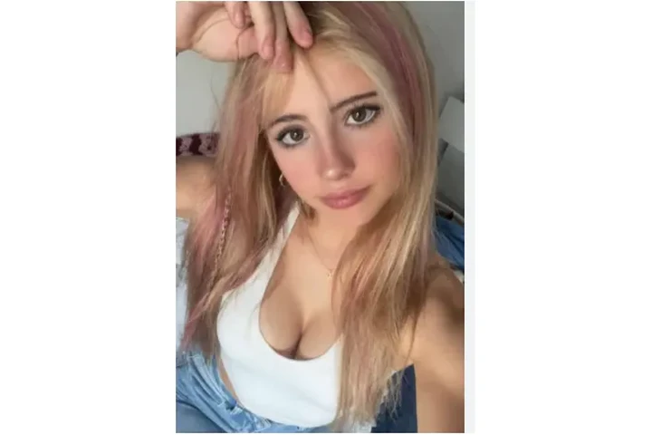📞(818)689-8384 COLOMBIANA image 1