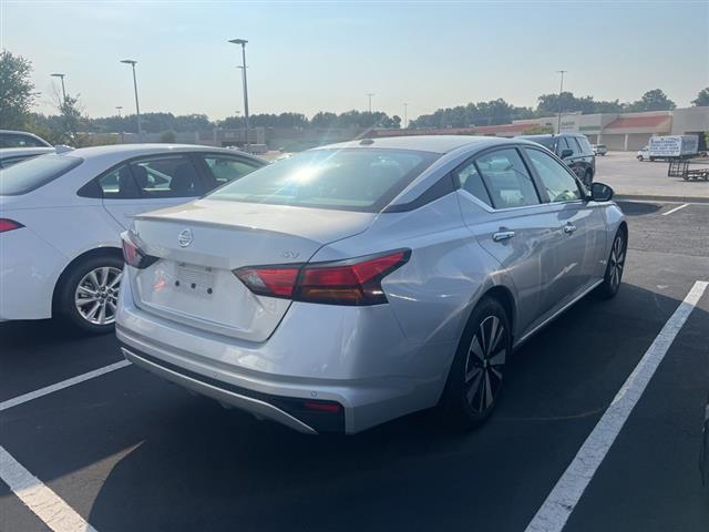 $20991 : PRE-OWNED 2022 NISSAN ALTIMA image 7