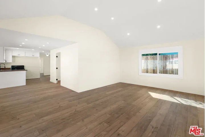 $1500 : Boyle Heights 2 Bed/ 2 Bath image 7