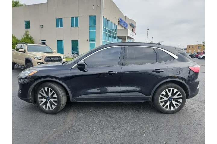 $14300 : Ford Escape 2020 AWD SEL 4dr image 5