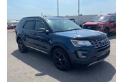 $15886 : Ford Explorer 2017 AWD XLT 4 thumbnail