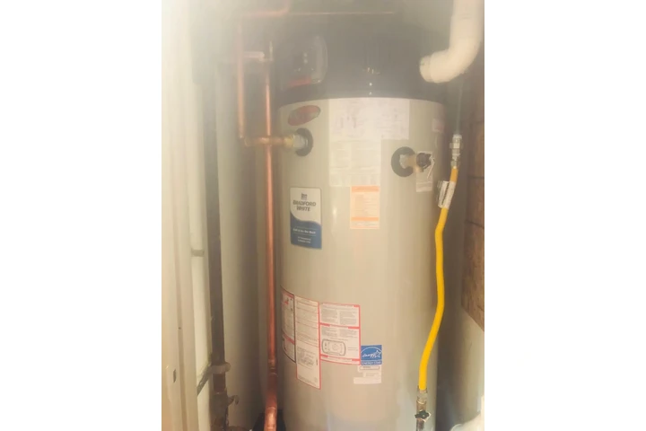 Plomero a su cervicio image 2