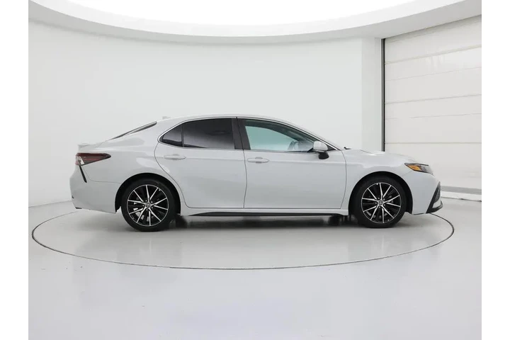 $26998 : Toyota Camry 2023 SE 4dr Sed image 7