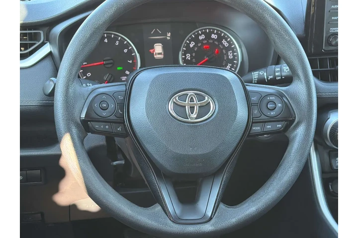 $24138 : Toyota RAV4 2021 XLE 4dr SUV image 10