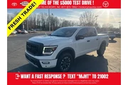Nissan Titan 2022 4x4 PRO-4X en Charlotte