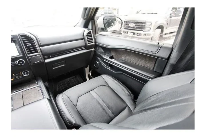 $22610 : Ford Expedition MAX 2019 4x4 image 9