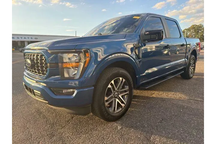 $33197 : Ford F-150 2023 4x2 XL 4dr S image 3