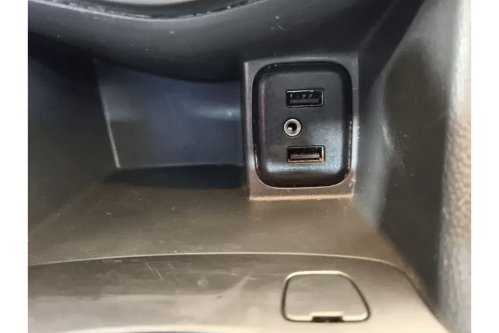 $10000 : Chevrolet Sonic 2017 LT Auto image 10