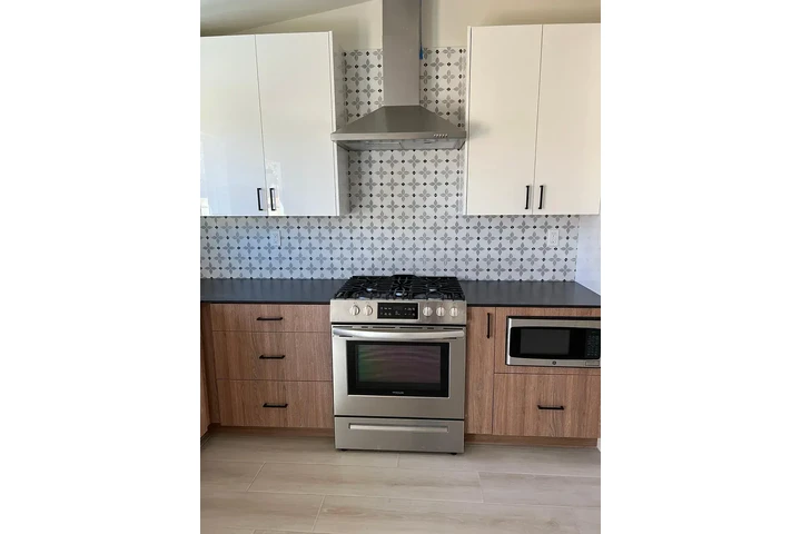 $1100 : Walnut Condición llave en mano image 10