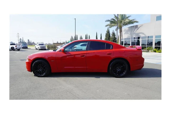 $13984 : 2011 Charger Road/Track image 9