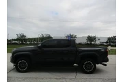 $38995 : Toyota Tacoma 2024 4x2 SR5 4 thumbnail