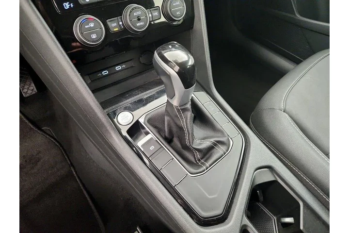 $19998 : Volkswagen Taos 2024 SE 4dr image 9