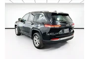 $23488 : Jeep Grand Cherokee 2024 4x4 thumbnail
