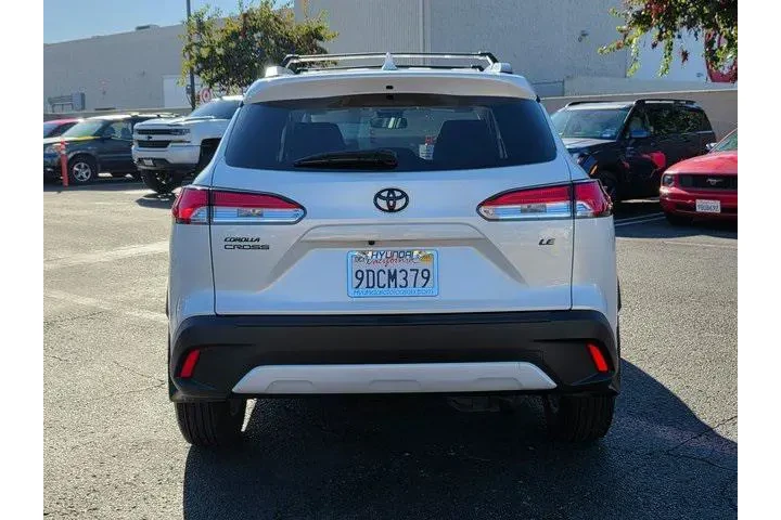 $23800 : Toyota Corolla Cross 2022 LE image 6