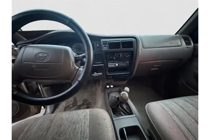 $11991 : Toyota Tacoma 1998 2dr SR5 V image 8