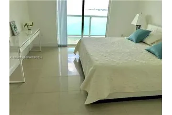 $4500 : Rental property with 2 bedro image 8