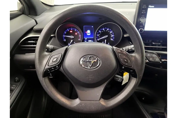 $18998 : Toyota C-HR 2019 LE 4dr Cros image 10